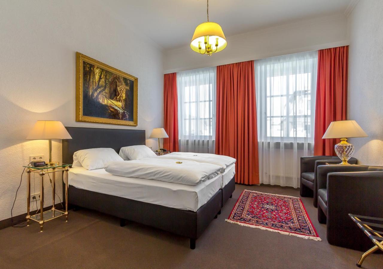 Hotel Adler Ингольштадт Экстерьер фото