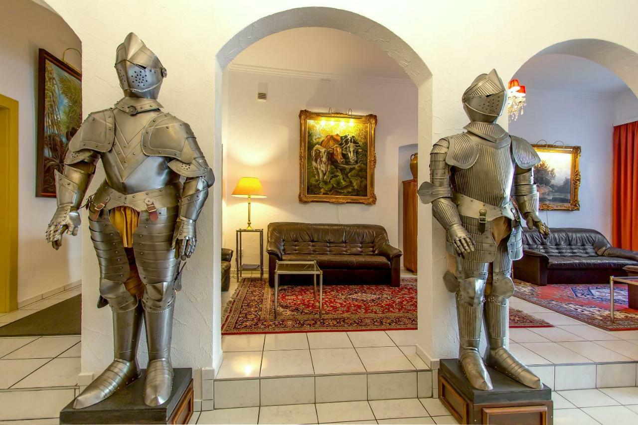 Hotel Adler Ингольштадт Экстерьер фото